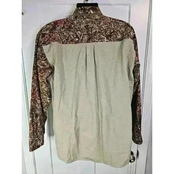 Legendary White Tails Mens Brown Tan Long Sleeve Shirt Sz XL Deer Buck Gear - Picture 8 of 9